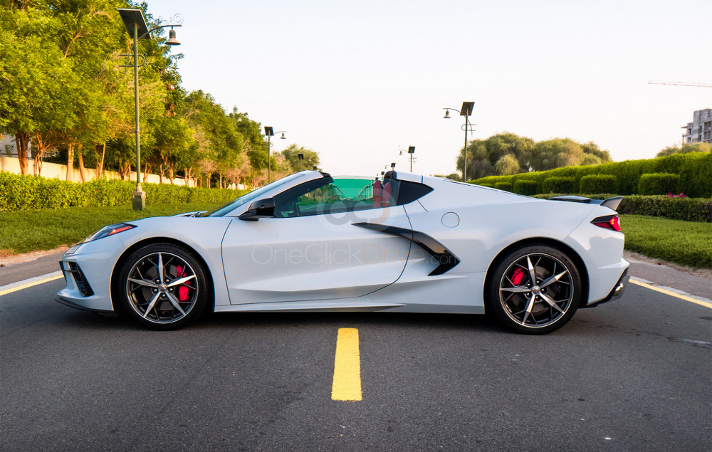 Picture Chevrolet Corvette C8 Stingray Convertible 